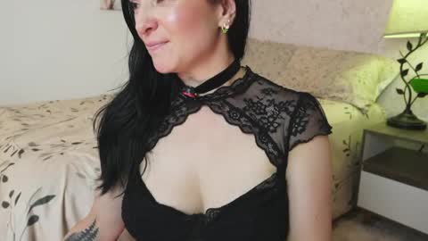 Snapshot of giselle_smiith1 chatting on 05/13/26, 08:38 Giselle online show from 05/13/26, 08:38