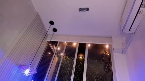 Evelyn  online show from 11/07/25, 03:50