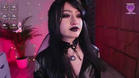 Snapshot of giselx_xx chatting on 06/25/26, 10:36 GISEL online show from 06/25/26, 10:36