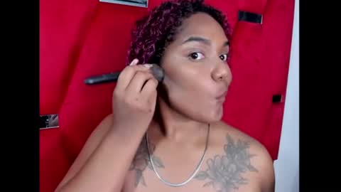 Snapshot of gisselle_hh chatting on 06/22/26, 02:24 Gisselle online show from 06/22/26, 02:24