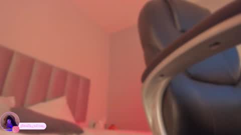   online show from 02/24/25, 10:36