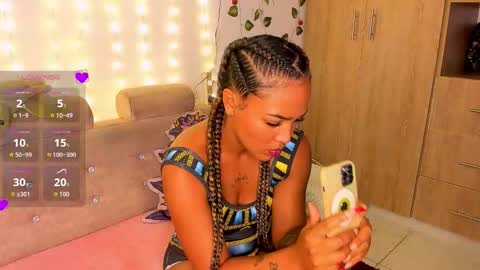 GiuliaCash online show from 12/19/25, 12:12