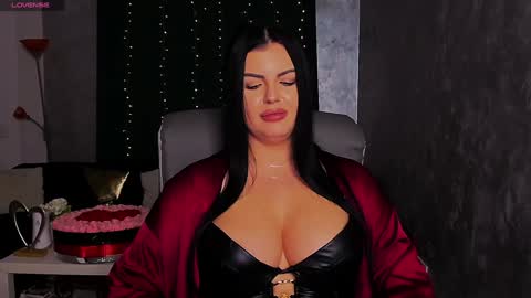 Giulia online show from 12/03/24, 03:20