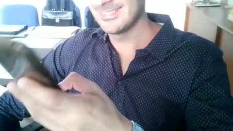 giuseppevai1 online show from 09/10/25, 08:36