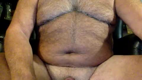 giutomma930394 online show from 11/12/25, 11:03