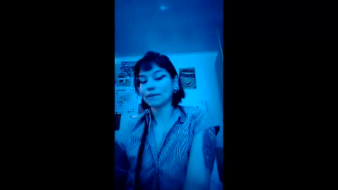 Snapshot of give_me_orgasms chatting on 04/27/26, 04:38 Nice to meet you my name is Heyli online show from 04/27/26, 04:38