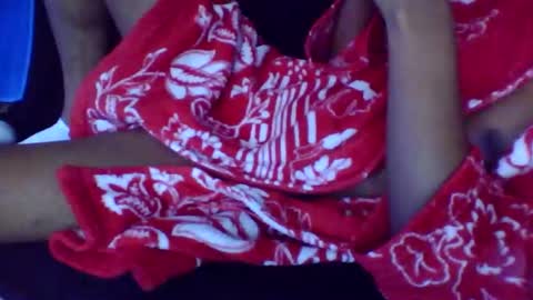 Snapshot of give_us_pleasure chatting on 05/01/26, 07:24 give_us_pleasure online show from 05/01/26, 07:24