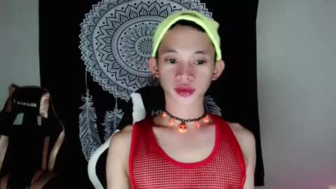 givemethrillx online show from 02/01/25, 04:35