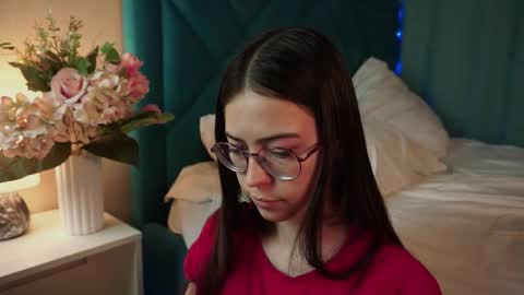 Agness online show from 02/09/26, 03:05