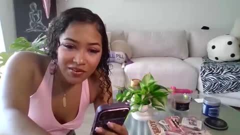 gizellegen online show from 04/12/26, 03:06