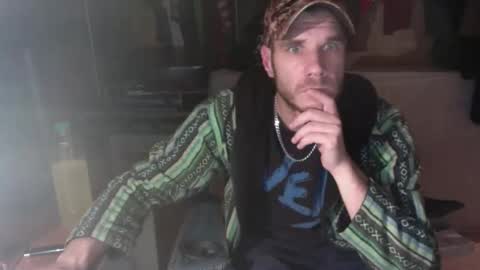 Snapshot of gizmomaster chatting on 10/02/25, 09:22 dutch rave guy c2c dutch online show from 10/02/25, 09:22