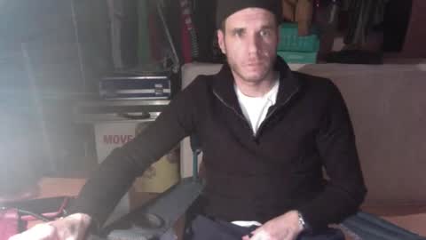 Snapshot of gizmomaster chatting on 11/14/25, 05:55 dutch rave guy c2c dutch online show from 11/14/25, 05:55