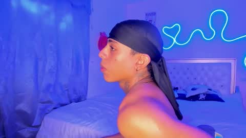 Snapshot of glader_guy chatting on 10/06/25, 05:54 only for you bby  online show from 10/06/25, 05:54