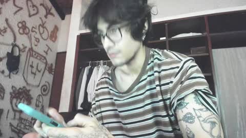 edward online show from 01/05/25, 03:13