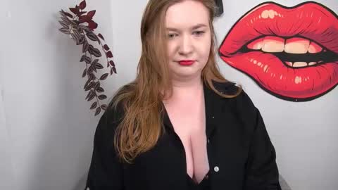 Nikki online show from 02/16/26, 04:14