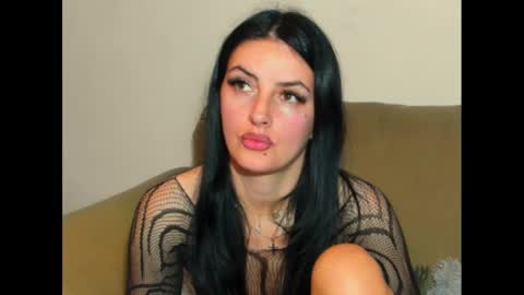 Snapshot of glamourouskassy chatting on 01/30/25, 09:25 Casandra online show from 01/30/25, 09:25