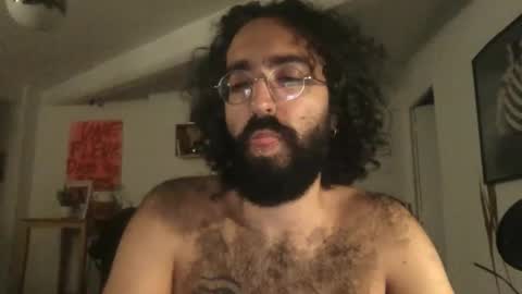 Snapshot of glazeeeeeeeeeee chatting on 10/07/25, 10:07 glazeeeeeeeeeee online show from 10/07/25, 10:07