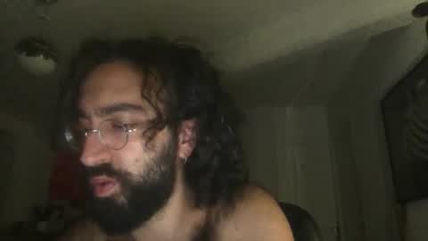 Snapshot of glazeeeeeeeeeee chatting on 10/23/25, 12:21 glazeeeeeeeeeee online show from 10/23/25, 12:21