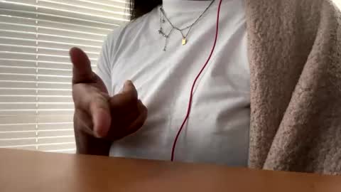 Snapshot of glazehoney chatting on 12/18/24, 03:00 glazehoney online show from 12/18/24, 03:00