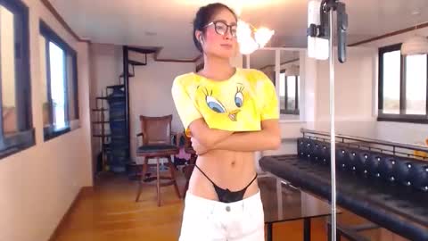 gleiahong online show from 10/02/25, 11:12