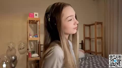 Catalina online show from 12/14/25, 12:32