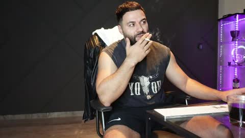 Matthew .. for short call me Matt online show from 03/29/26, 09:04