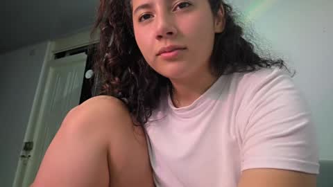 Snapshot of gley_ chatting on 04/10/26, 02:28 Gley online show from 04/10/26, 02:28