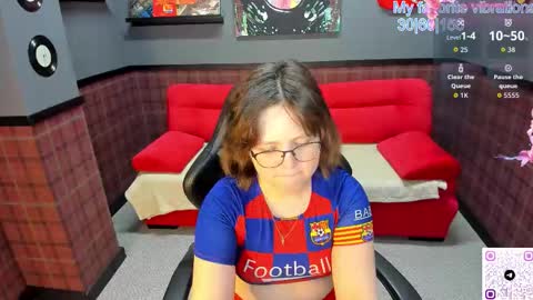 glimmer_goddesss online show from 10/02/25, 01:34