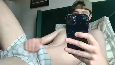 Snapshot of gliss55 chatting on 10/11/25, 07:45 Gliss online show from 10/11/25, 07:45