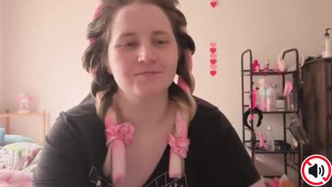 Glitch online show from 02/12/26, 04:02