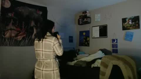 anna online show from 01/09/26, 10:07