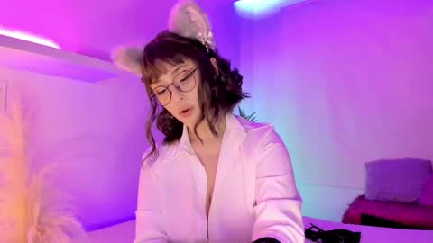 Mimi online show from 10/14/25, 05:58