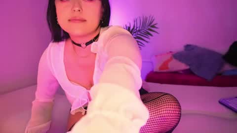 Snapshot of gloomydoll chatting on 04/16/26, 09:50 Mimi online show from 04/16/26, 09:50