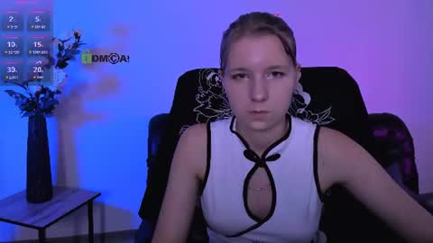Snapshot of gloria_bubble chatting on 06/13/26, 07:01 your dream online show from 06/13/26, 07:01