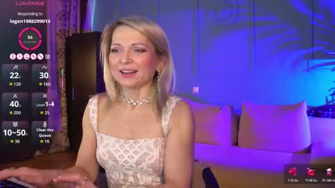 Gloria online show from 03/12/26, 11:05