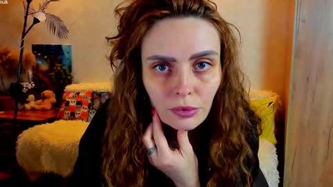 Gloria Wood online show from 03/08/26, 08:12