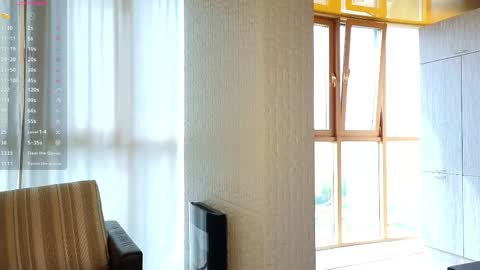 Lora online show from 05/29/26, 06:00