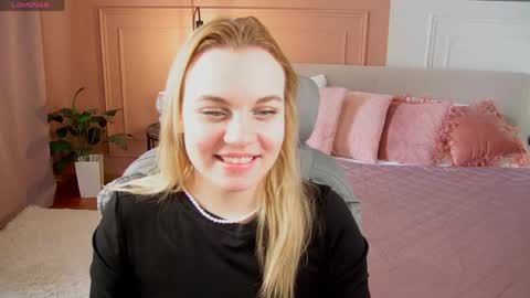 Margo online show from 04/14/26, 01:33