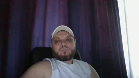 Snapshot of glusgan chatting on 05/07/26, 07:14 Your boy online show from 05/07/26, 07:14