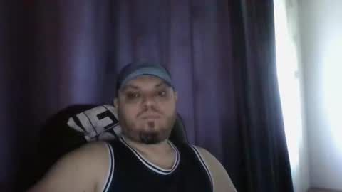 Snapshot of glusgan chatting on 05/13/26, 07:28 Your boy online show from 05/13/26, 07:28