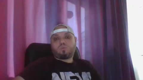 Snapshot of glusgan chatting on 05/15/26, 05:03 Your boy online show from 05/15/26, 05:03