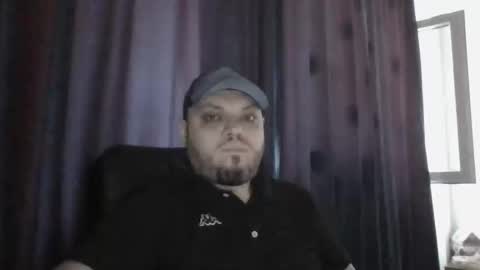 Snapshot of glusgan chatting on 05/19/26, 07:04 Your boy online show from 05/19/26, 07:04