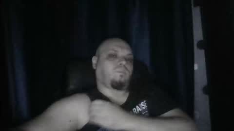 Snapshot of glusgan chatting on 05/24/26, 08:36 Your boy online show from 05/24/26, 08:36