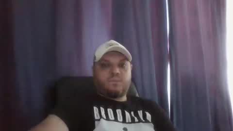 Snapshot of glusgan chatting on 06/03/26, 11:13 Your boy online show from 06/03/26, 11:13