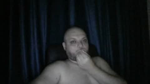 Snapshot of glusgan chatting on 07/07/26, 09:08 Your boy online show from 07/07/26, 09:08