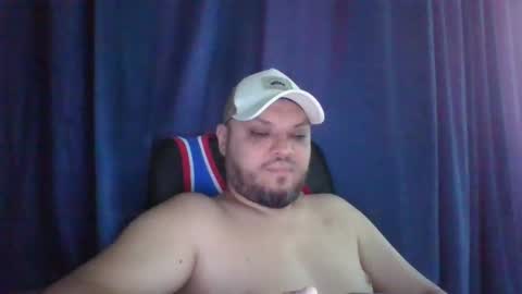 Snapshot of glusgan chatting on 07/15/26, 07:13 Your boy online show from 07/15/26, 07:13