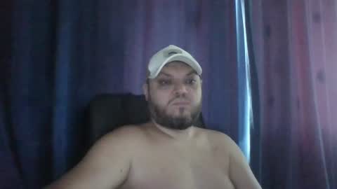 Snapshot of glusgan chatting on 07/27/26, 07:15 Your boy online show from 07/27/26, 07:15