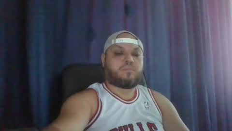 Snapshot of glusgan chatting on 07/28/26, 11:17 Your boy online show from 07/28/26, 11:17