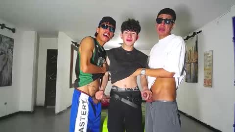 THOMAS AND DAMIAND online show from 01/12/26, 07:41