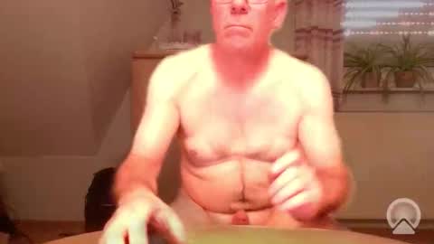Snapshot of gngh1969 chatting on 05/28/26, 06:49 gngh1969 online show from 05/28/26, 06:49